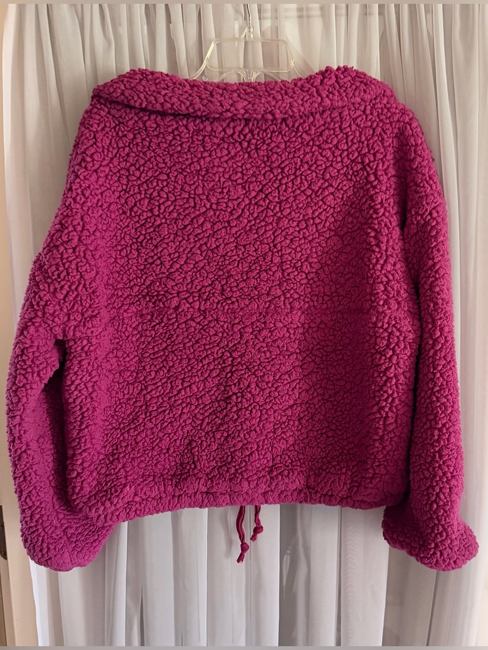 saltwater LUXE Magenta Teddy Sherpa Pullover Hoodie Large - Picture 2 of 7